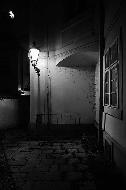 фото "Hочной тихое место-2" метки: черно-белые, Prag, Praha, Прага