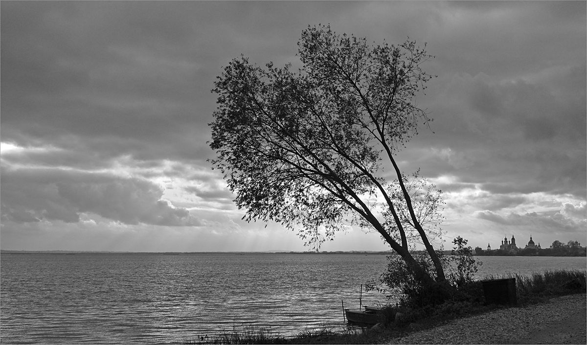 photo "***" tags: black&white, landscape, 