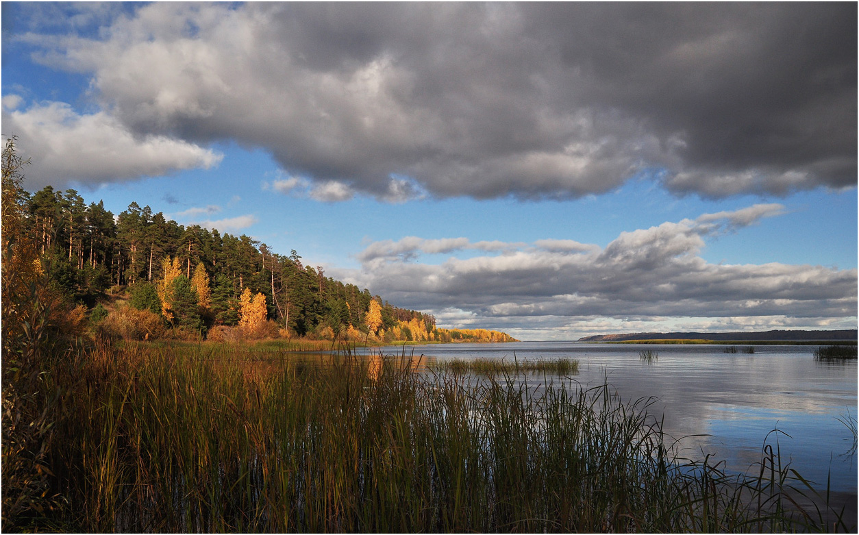 photo "***" tags: landscape, clouds, river, summer