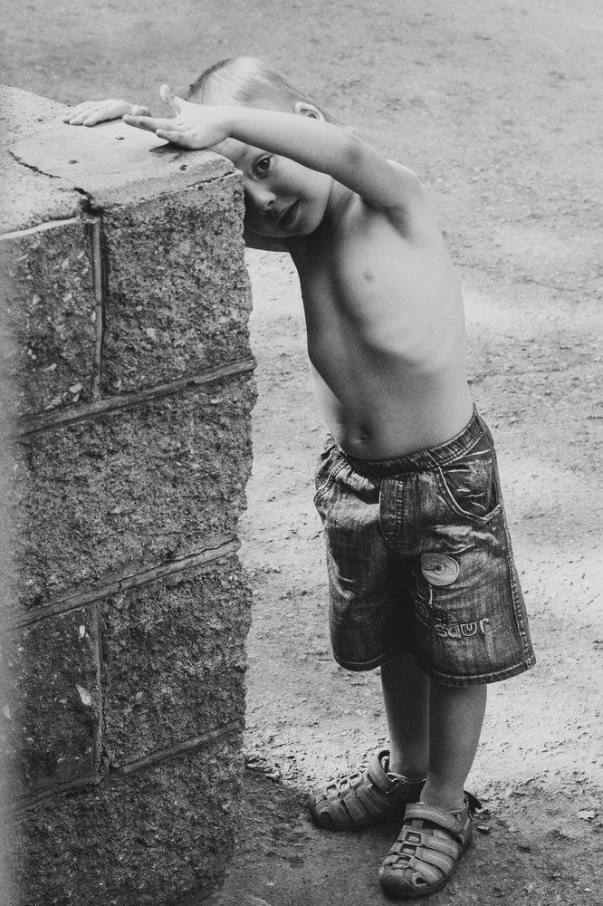 photo "Childhood" tags: genre, portrait, black&white, bw, children