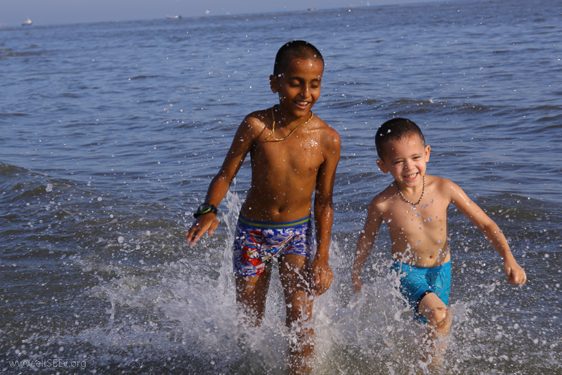 photo "outdoor' kids" tags: portrait, travel, misc., Asia, children, summer