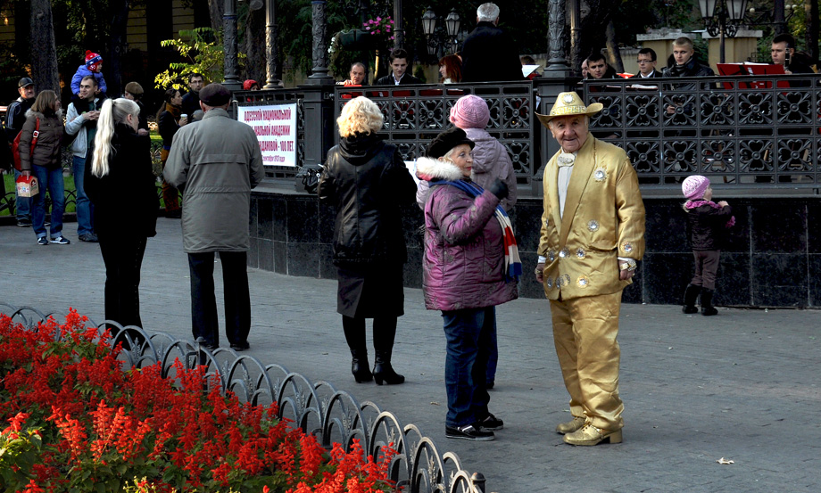 photo "***" tags: street, people, Одесса