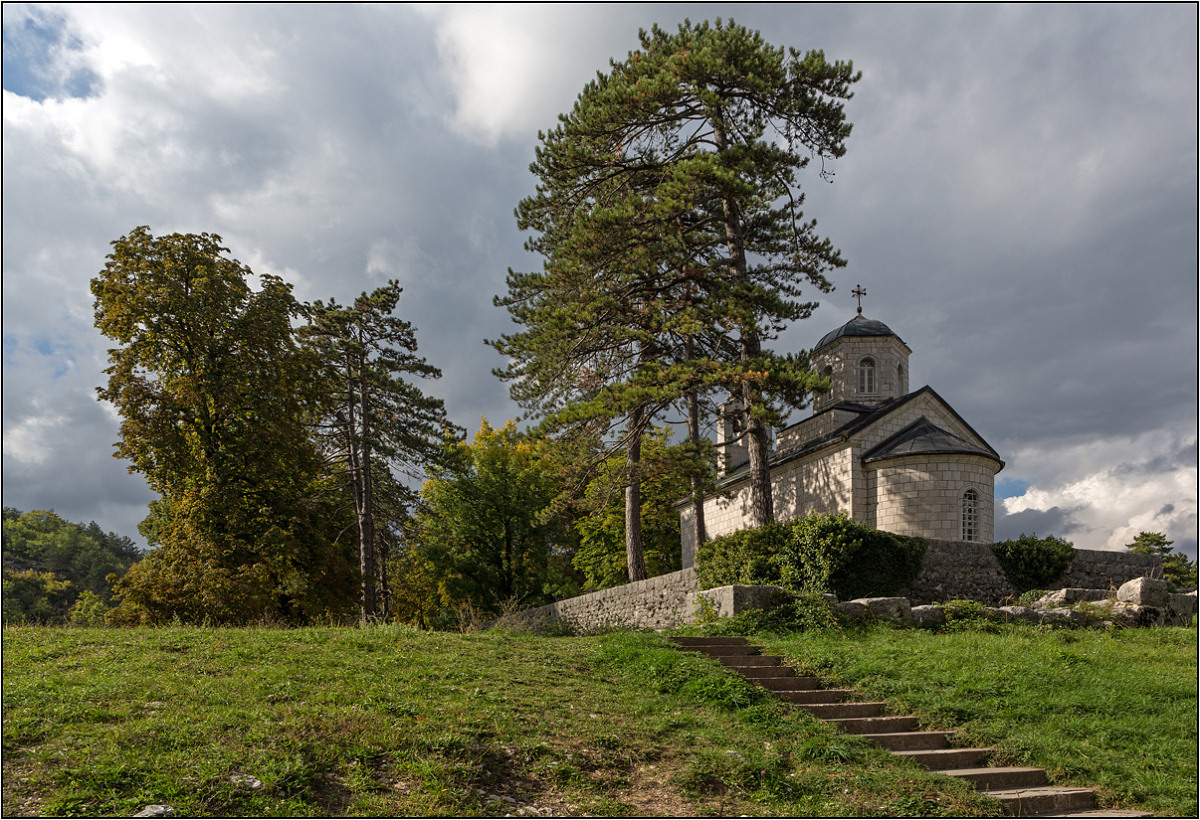 фото "Crkva na Ćipuru" метки: пейзаж, архитектура, путешествия, Черногория