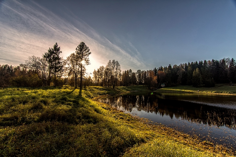 photo "***" tags: landscape, travel, nature, Europe, autumn, clouds, forest, sunset, water