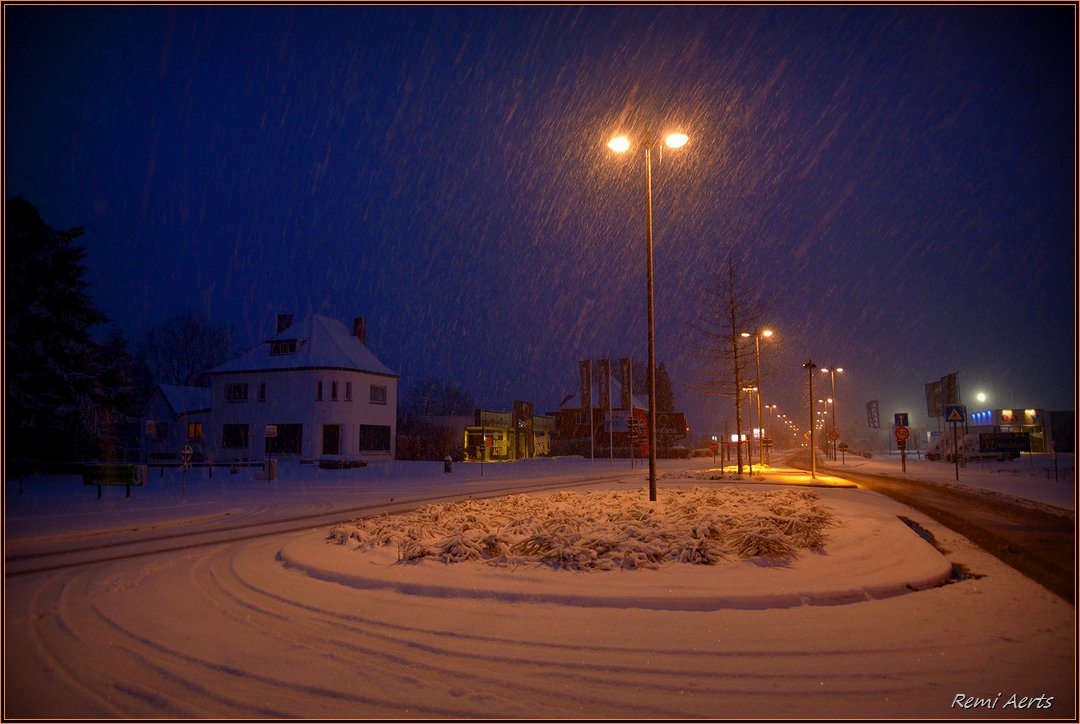 photo "left site my house" tags: landscape, architecture, street, winter