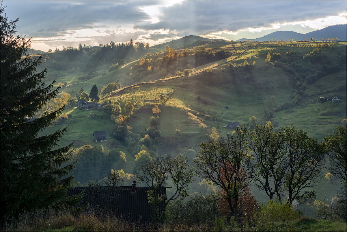 фото "Утренний свет" метки: пейзаж, путешествия, природа, Карпаты, горы, небо, облака