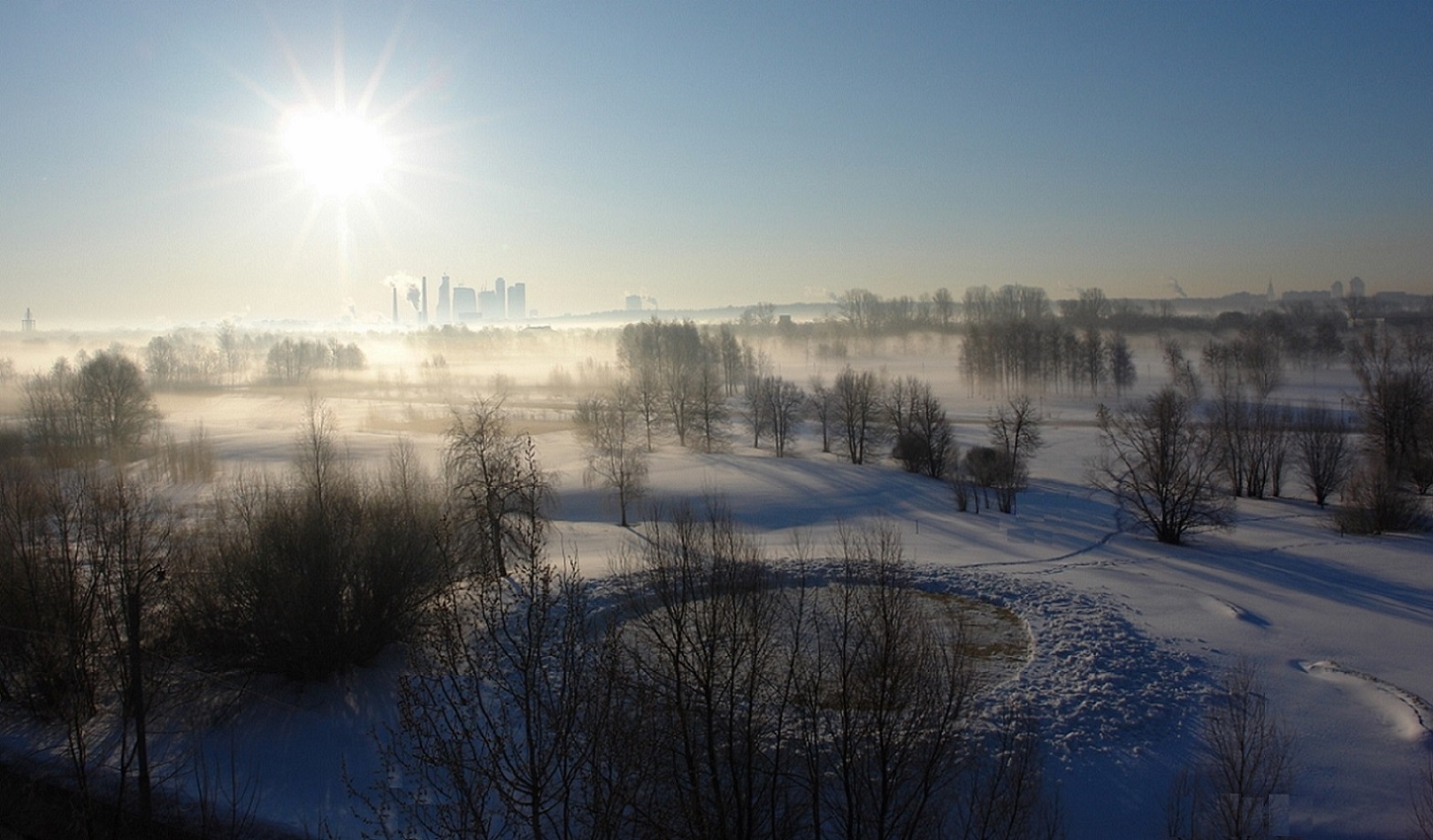 photo "Since last year, Moscow has helitaxi." tags: humor, city, landscape, 