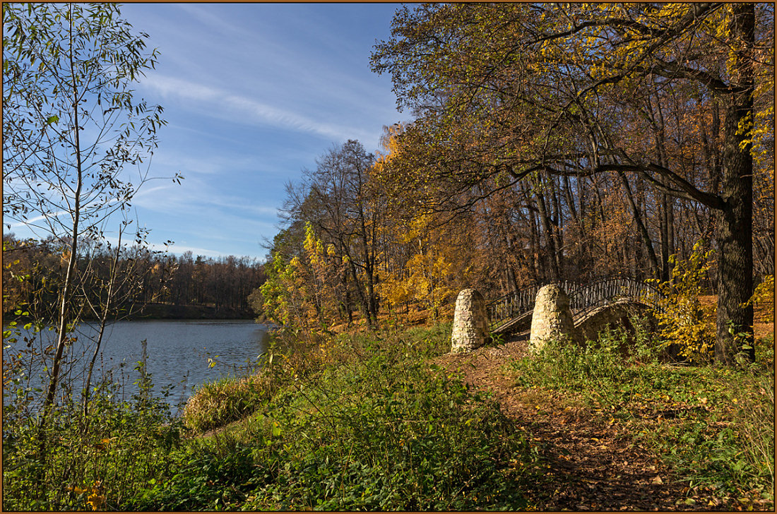 photo "From the series "Autumn in Kuzminki"" tags: landscape, architecture, 