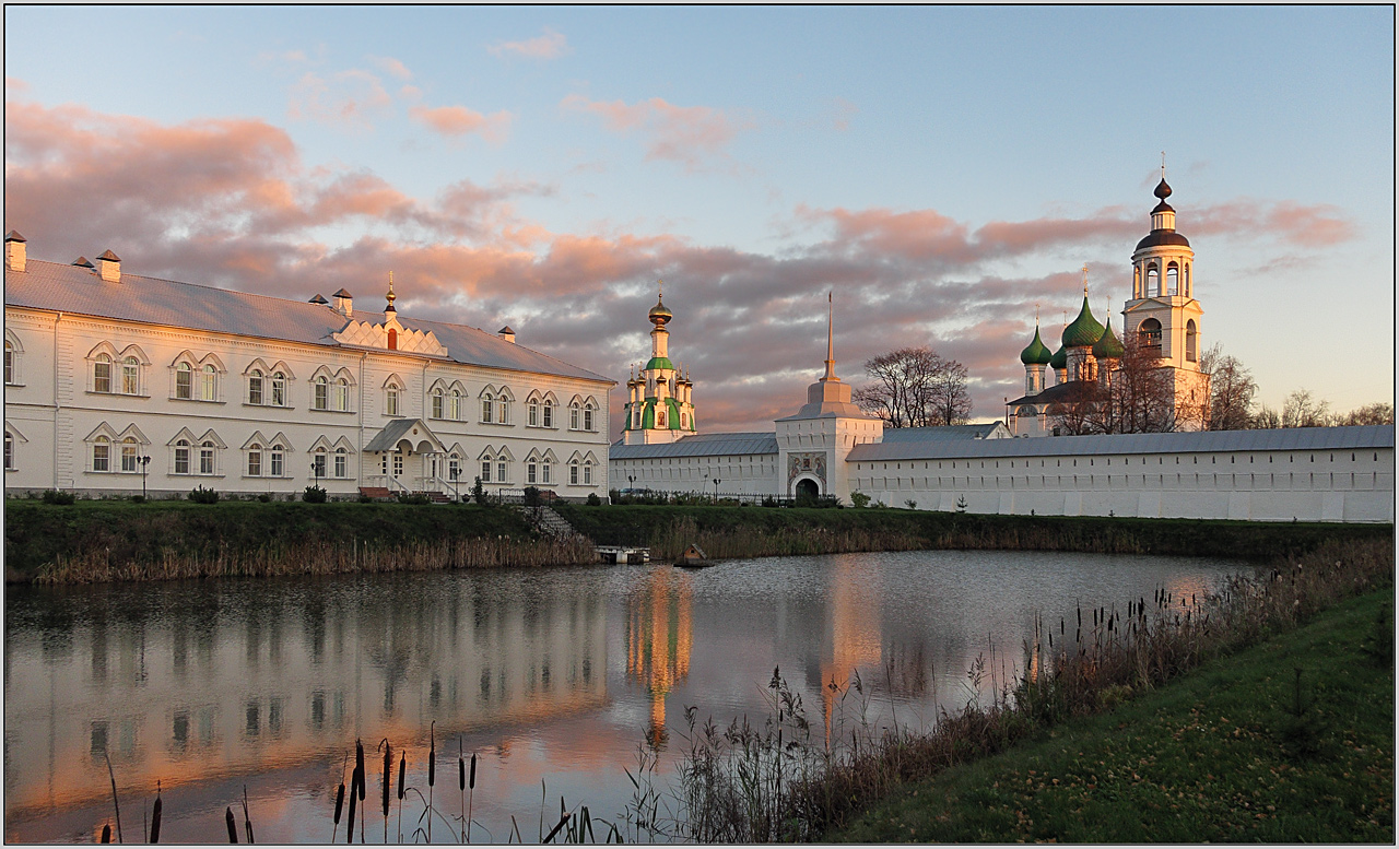 photo "***" tags: landscape, architecture, 