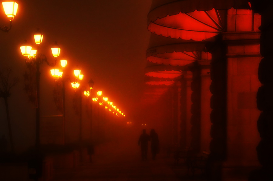 фото "туман" метки: стрит-фото, ночь