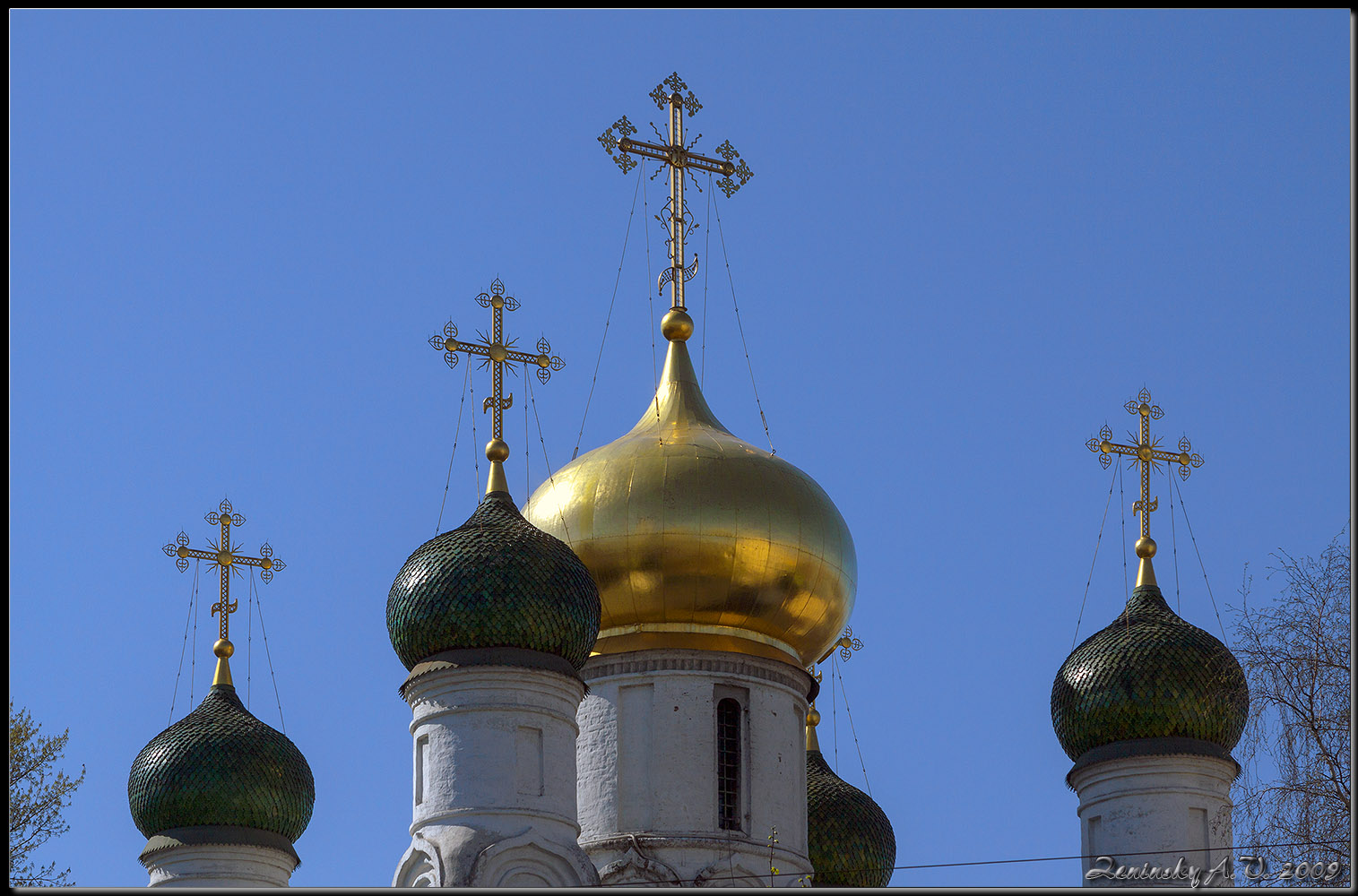 photo "Domes" tags: architecture, travel, misc., Europe, Moscow, temple