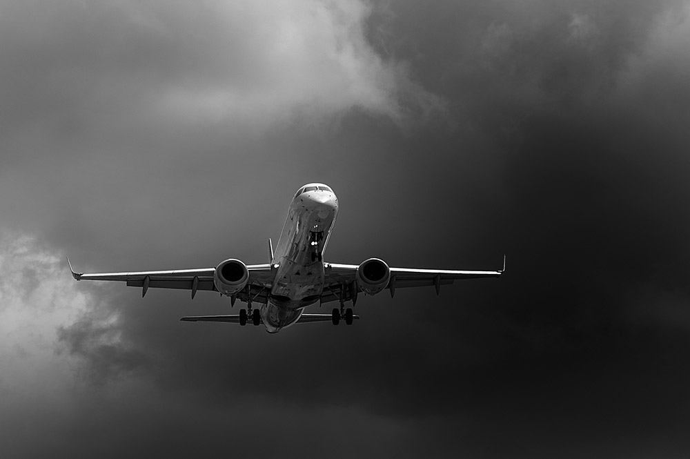 photo "Minimums" tags: black&white, travel, technics, 