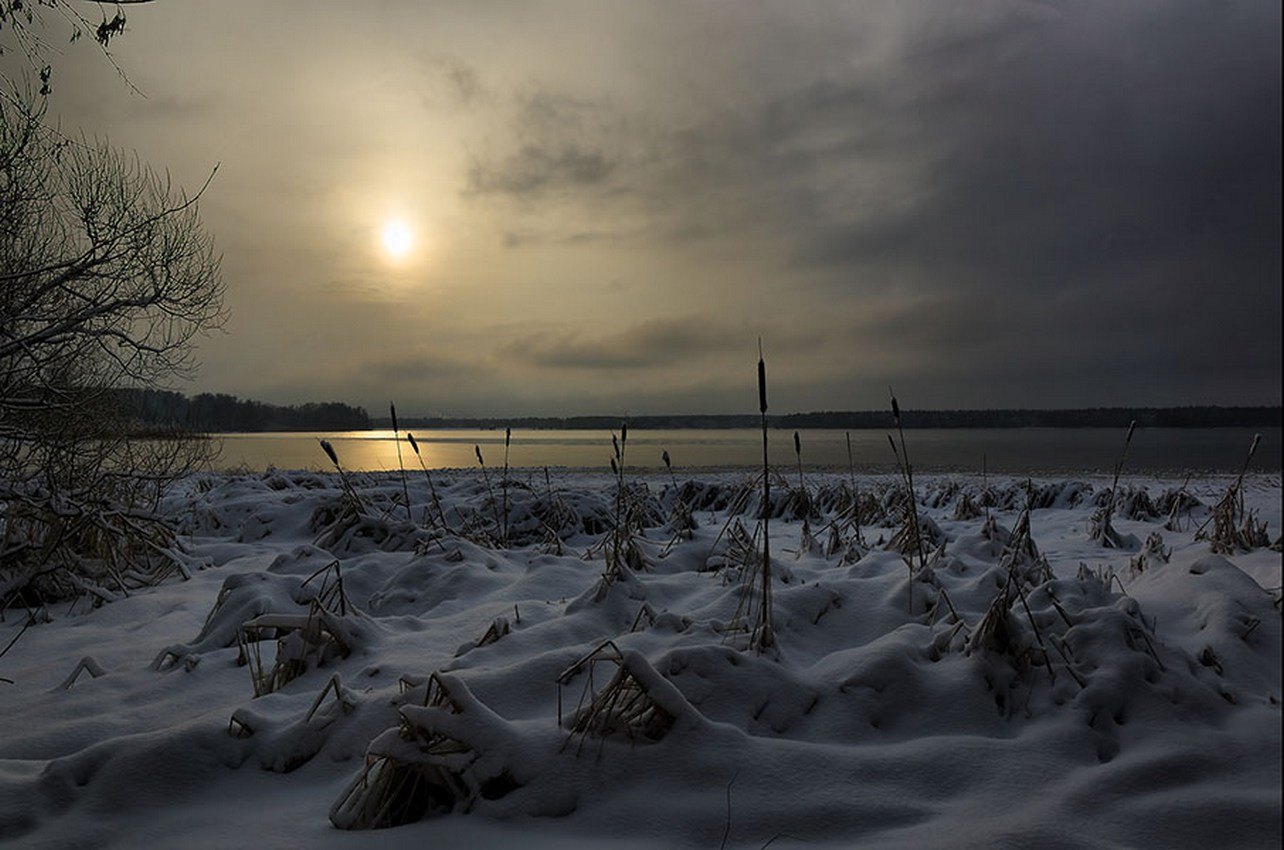 photo "***" tags: landscape, nature, clouds, forest, water, winter