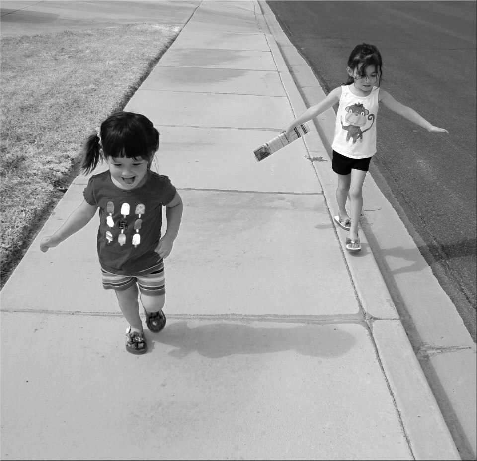 фото "Walk This Way" метки: стрит-фото, черно-белые, 
