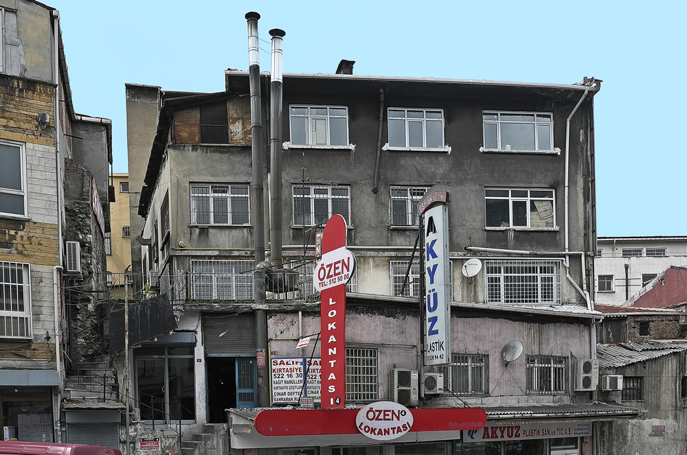 фото "Контрастные цвета" метки: архитектура, город, 
