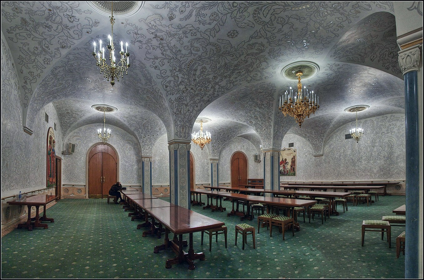 photo "hall of church cathedrals" tags: architecture, interior, panoramic, 