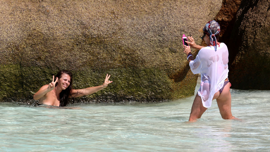 photo "***" tags: genre, travel, girls, sea, фото