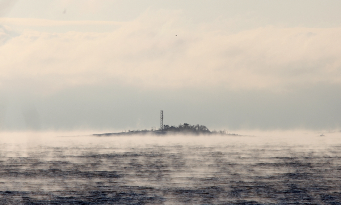 photo "lonely cold island" tags: nature, 