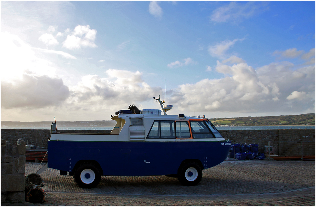 photo "Rescue" tags: technics, sea