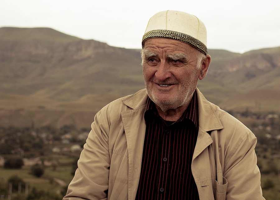 фото "Карачаевец" метки: стрит-фото, портрет, мужчина, мусульманин, приветливость, старость