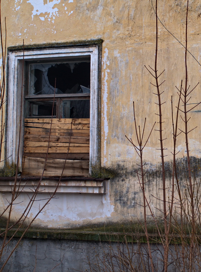 фото "здесь Детство больше не живёт" метки: разное, фрагмент, 