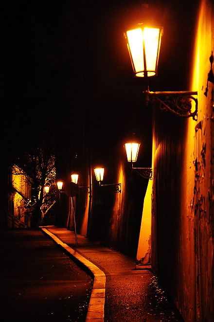 фото "Hочные фонари и улица-2" метки: стрит-фото, Prag, Praha, Прага