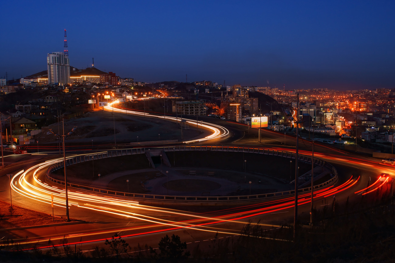 photo "***" tags: street, city, Владивосток