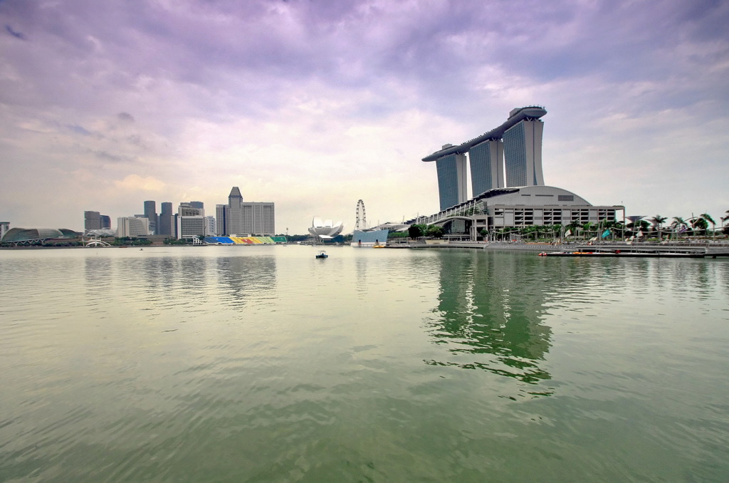 photo "***" tags: landscape, architecture, travel, Asia, clouds, water, дома