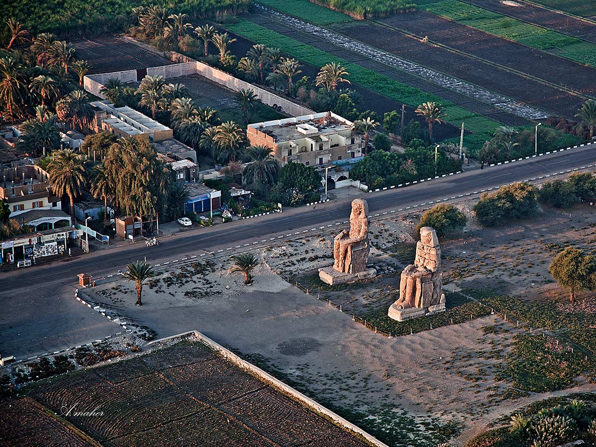 photo "MAMNOUN STATUES" tags: landscape, Landscape