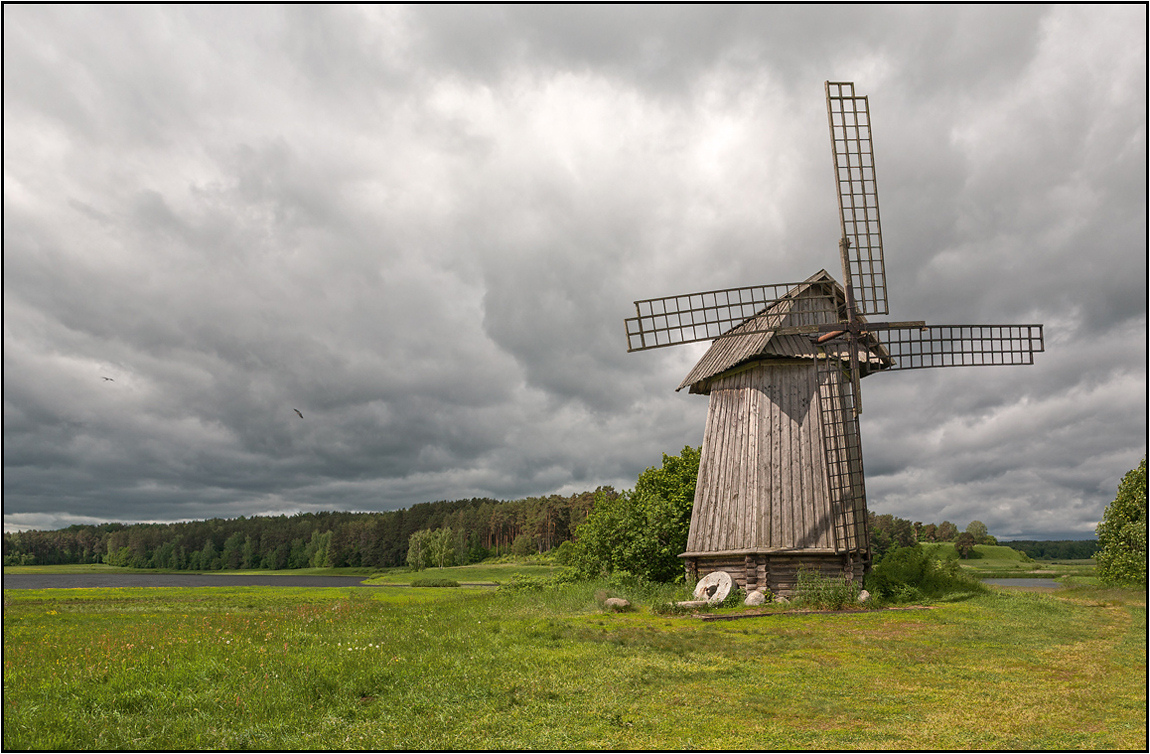 photo "Windmill at the Mikhailovsky" tags: landscape, architecture, travel, Пушкиногорье