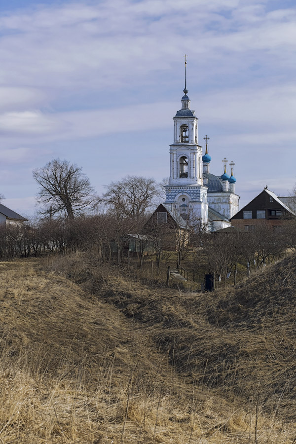 photo "***" tags: landscape, architecture, travel, ранняя весна, село Городище