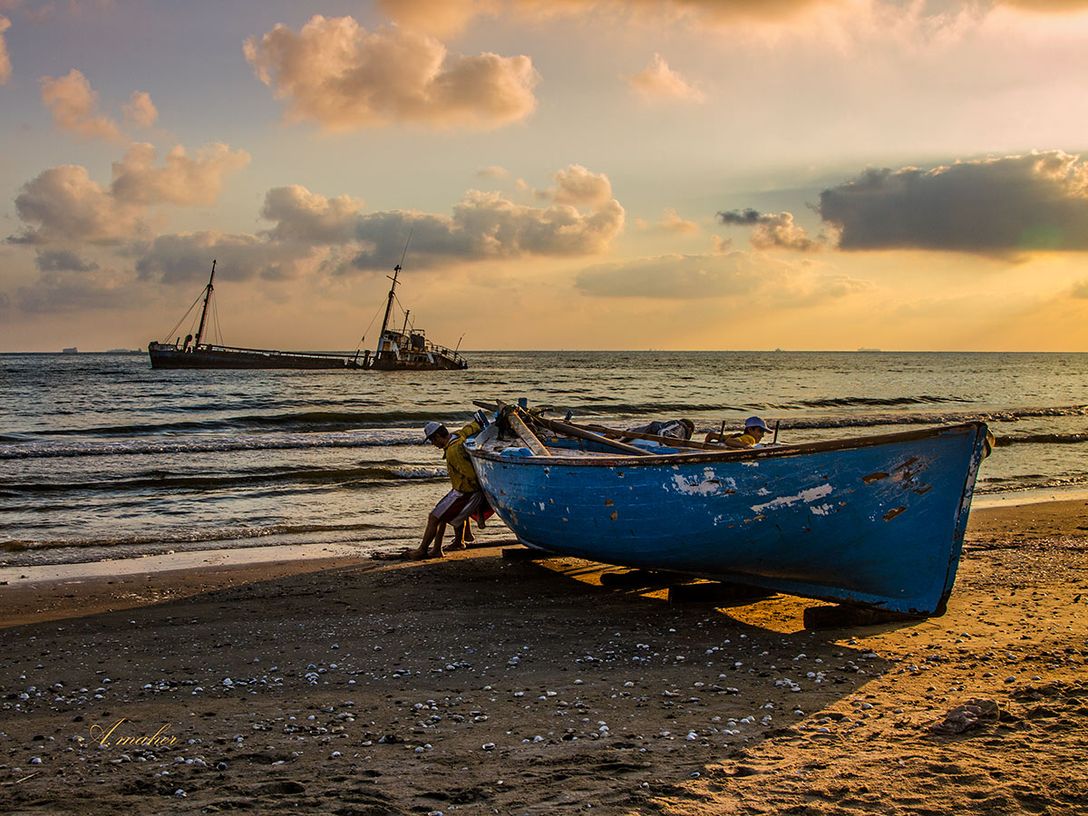 фото "The fisherman and his boat" метки: пейзаж, Landscape