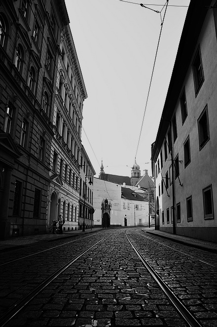 photo "Yлица-2" tags: street, black&white, Prag, Prague, Praha