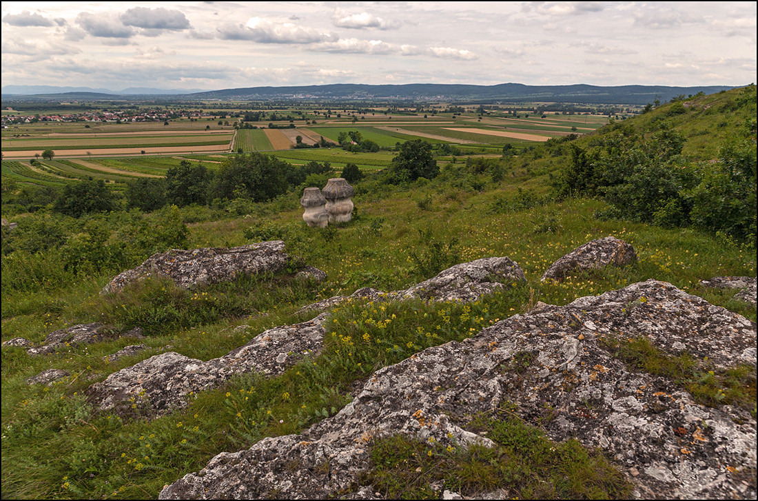 photo "Remains of an ancient settlement" tags: landscape, architecture, travel, 