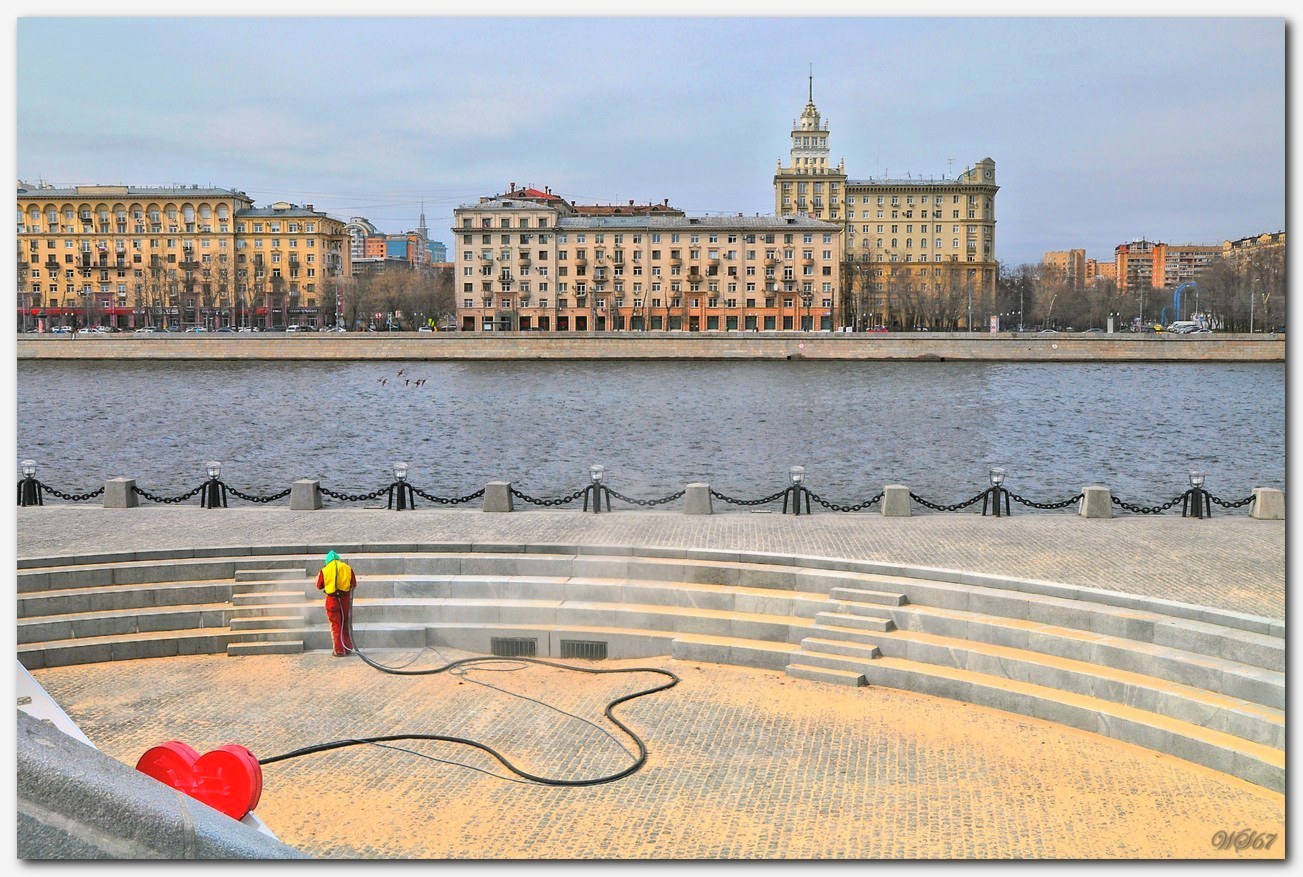photo "***" tags: city, Moscow, river, spring, Набережная