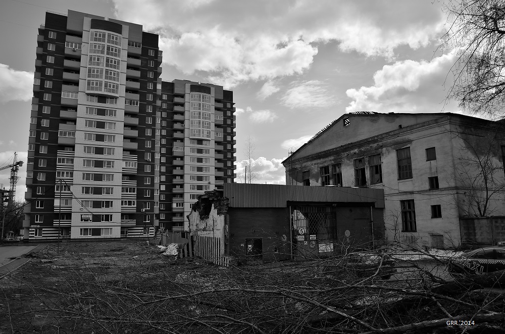 фото "Есть только миг между прошлым и будущим ..." метки: стрит-фото, город, 