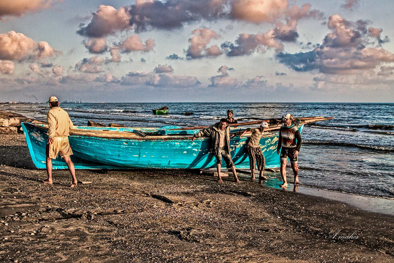 photo "Fishermen crew" tags: humor, Landscape