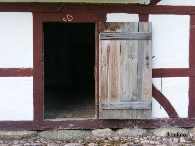 photo "Old" tags: , 