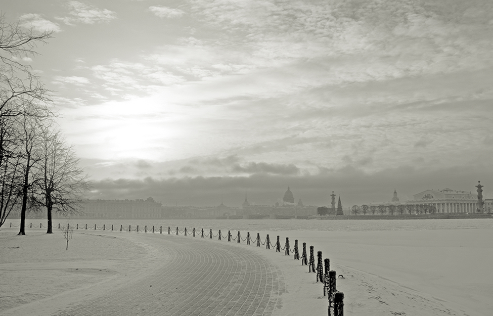 photo "Saint Petersburg grayscale" tags: black&white, city, architecture, 