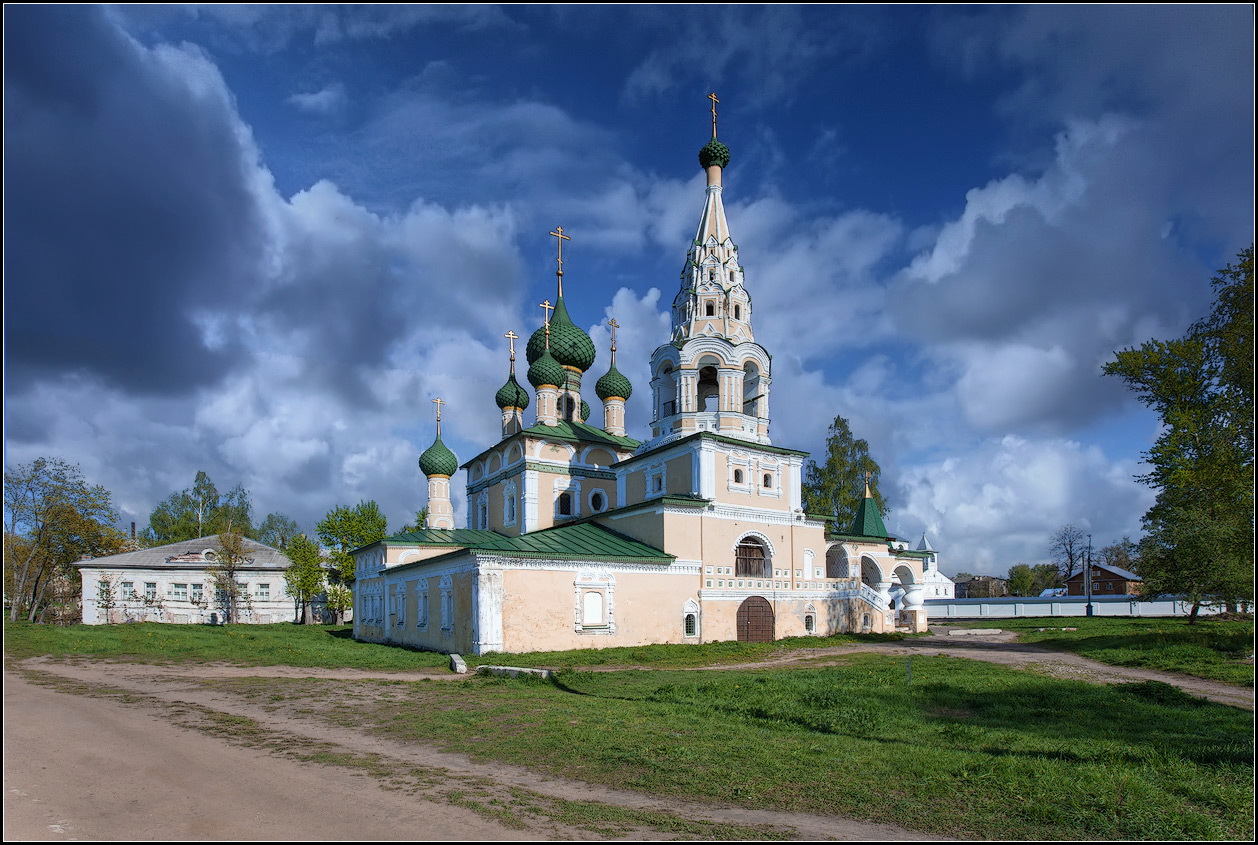 photo "Uglich. Church of Christmas of Ioann Predtechi" tags: architecture, landscape, travel, 