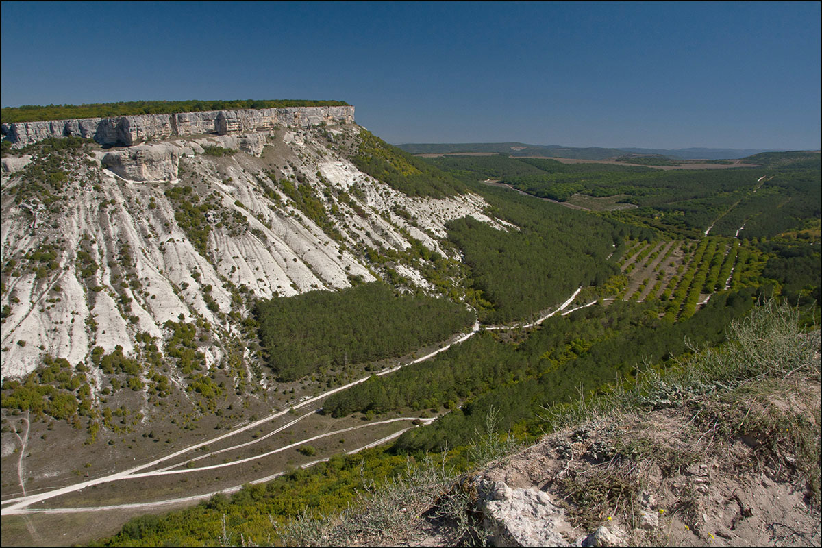 photo "* * *" tags: landscape, travel, Crimea, summer, Чуфут-Кале