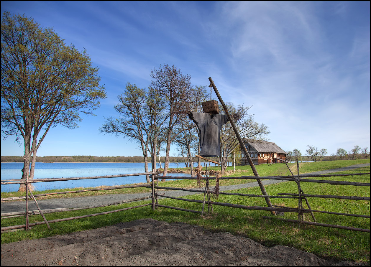 photo "scarecrow" tags: landscape, nature, travel, 