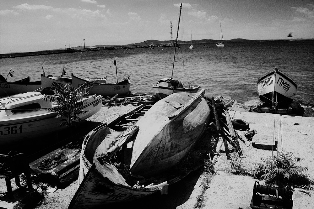 photo "***" tags: black&white, nature, travel, 