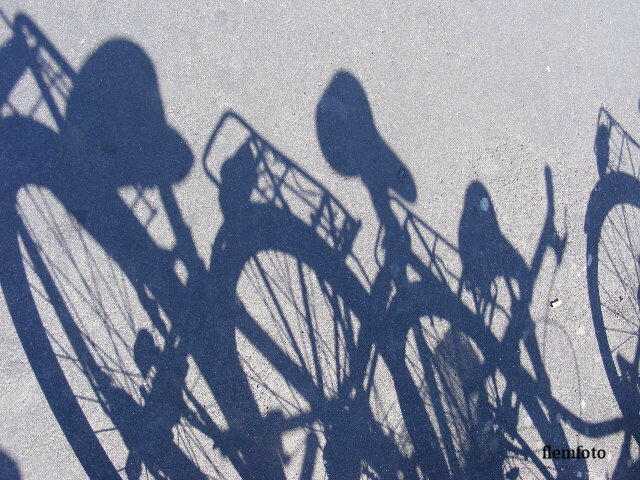 photo "Shadow" tags: street, 