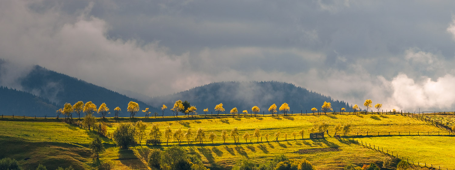 photo "***" tags: panoramic, landscape, nature, autumn, clouds, mountains, Карпаты