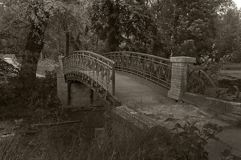 фото "Старый мостик" метки: путешествия, архитектура, черно-белые, 