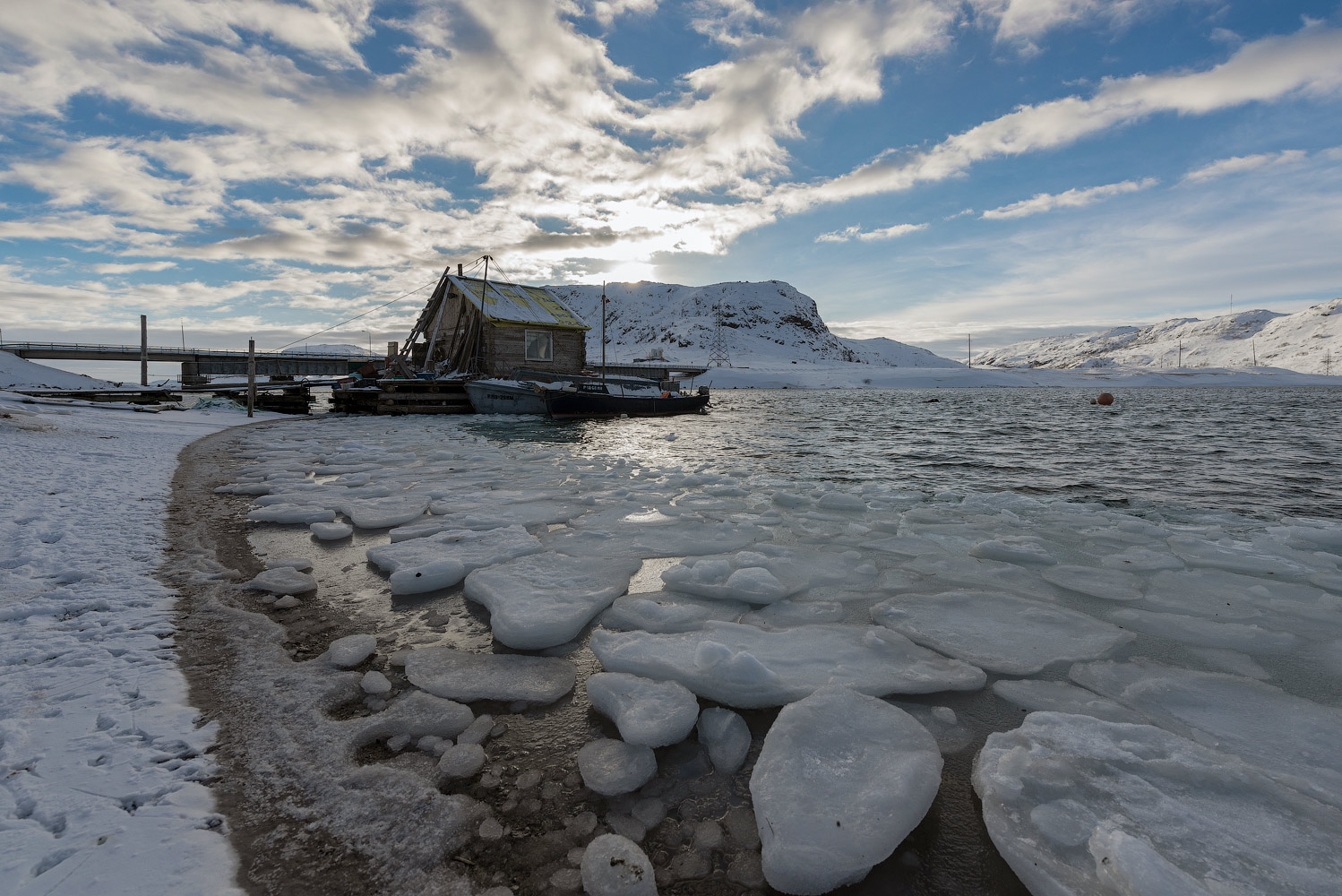 фото "Териберка" метки: пейзаж, путешествия, город, вода, закат, зима, облака