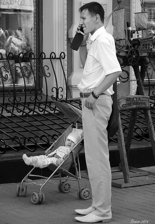 photo "Business dad" tags: genre, city, black&white, 