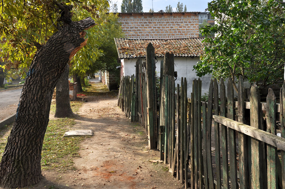 фото "улочка в Бердянске" метки: город, осень, улицы