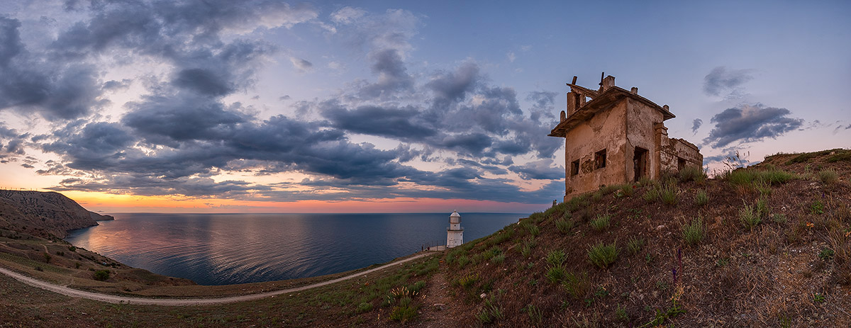 фото "Рассвет на мысе Меганом" метки: панорама, пейзаж, архитектура, Крым, Черное море, вода, горы, облака